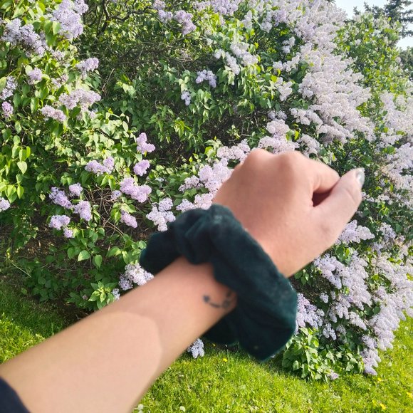 pack of Scrunchies - Picture 8 of 11